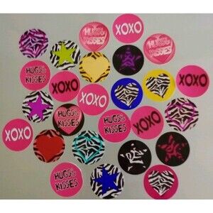 1" Card Stock Craft Circles "Love, Hugs & Kisses" Theme Bottle Caps 24 Count #11